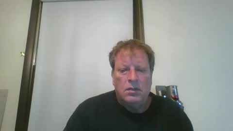 scottpbi52 online show from April 29, 2026, 11:55 pm