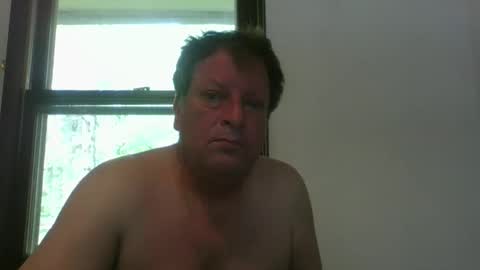 Snapshot of scottpbi52 chatting on May 8, 2026, 2:00 pm scottpbi52 online show from May 8, 2026, 2:00 pm