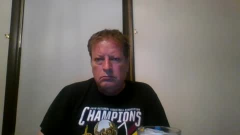 Snapshot of scottpbi52 chatting on July 22, 2026, 12:57 am scottpbi52 online show from July 22, 2026, 12:57 am