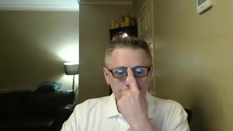 Snapshot of scottsman214 chatting on December 20, 2024, 7:28 pm James online show from December 20, 2024, 7:28 pm