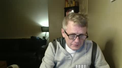 Snapshot of scottsman214 chatting on January 19, 2025, 10:17 pm James online show from January 19, 2025, 10:17 pm