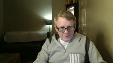 Snapshot of scottsman214 chatting on February 12, 2025, 8:07 pm James online show from February 12, 2025, 8:07 pm