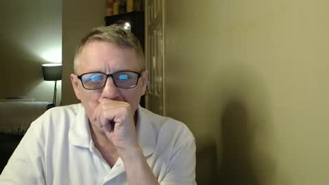 Snapshot of scottsman214 chatting on March 5, 2025, 6:56 pm James online show from March 5, 2025, 6:56 pm