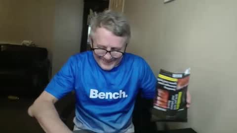 Snapshot of scottsman214 chatting on November 14, 2025, 6:28 pm James online show from November 14, 2025, 6:28 pm