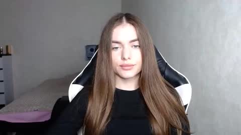 scratc_h online show from September 18, 2025, 5:37 pm