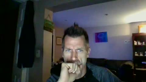 Snapshot of scroach11 chatting on June 1, 2026, 7:43 am GettOffMyLawn online show from June 1, 2026, 7:43 am