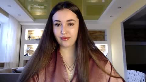 Elizabeth  online show from January 28, 2025, 10:23 am