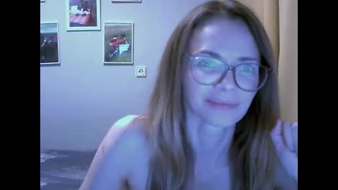 SEA Dream online show from December 2, 2025, 3:23 am