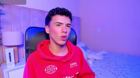 SEAN online show from November 15, 2025, 5:27 am