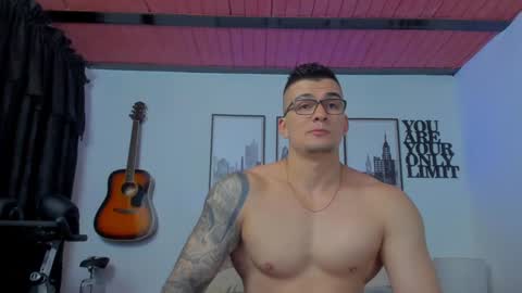 Snapshot of sean_carrera69 chatting on January 2, 2025, 11:09 am Sean Carrera online show from January 2, 2025, 11:09 am