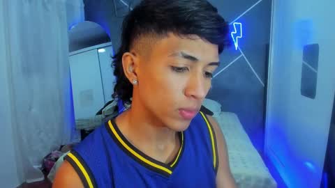 Sean Scoth online show from February 23, 2025, 5:01 am