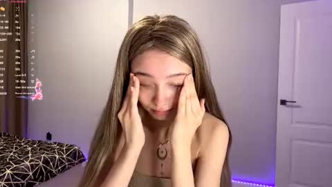 Kate online show from June 22, 2026, 7:22 pm