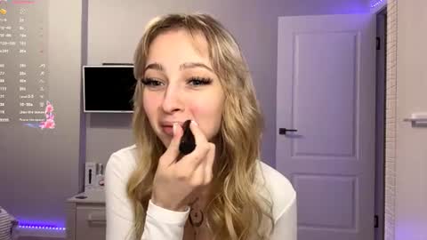 Kate online show from July 18, 2026, 7:06 pm