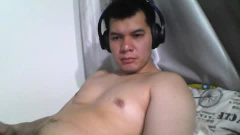 seb5759 online show from April 29, 2026, 6:39 am