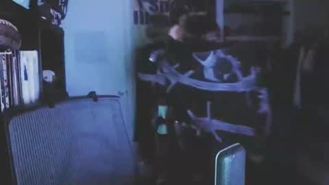 Moxie online show from March 17, 2026, 1:43 am