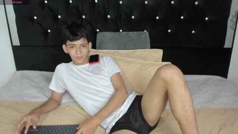 Sebastian Alvarez online show from May 9, 2026, 1:55 am