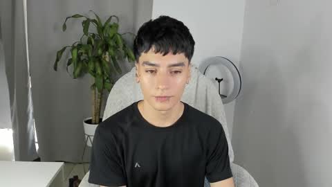 sebastian online show from October 21, 2025, 5:24 pm