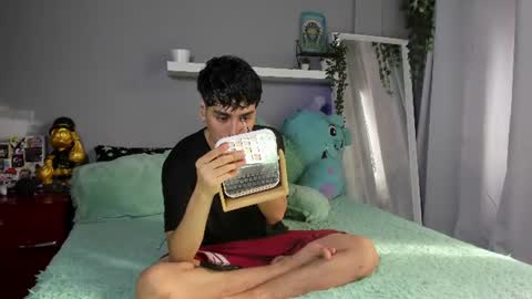 sebastian online show from June 17, 2026, 8:32 pm