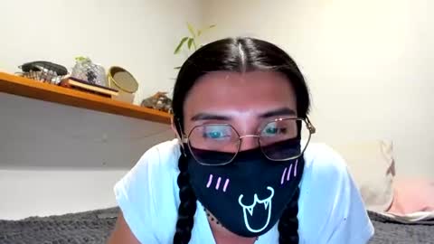 Nip online show from July 28, 2026, 7:39 pm