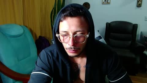 Snapshot of sebastian_025 chatting on April 19, 2026, 2:55 am Sebastian online show from April 19, 2026, 2:55 am