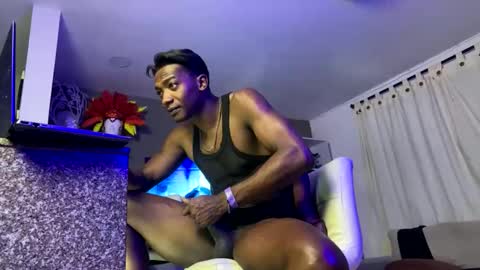 Snapshot of sebastian_grey06 chatting on March 21, 2026, 10:31 am SEBASTIAN GREY online show from March 21, 2026, 10:31 am