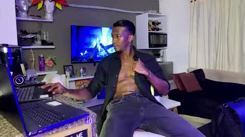 SEBASTIAN GREY online show from June 6, 2026, 9:14 am