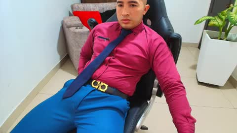 juan  sebastian online show from March 3, 2025, 6:44 pm