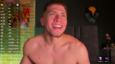 Snapshot of sebastianmaximoff chatting on February 5, 2025, 4:03 pm Sebastian online show from February 5, 2025, 4:03 pm