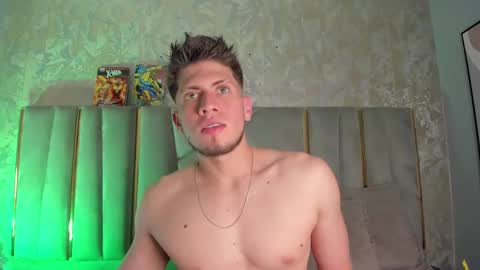 Snapshot of sebastianmaximoff chatting on September 18, 2025, 9:17 pm Sebastian online show from September 18, 2025, 9:17 pm