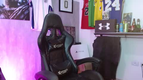 Snapshot of sebastiano_97 chatting on December 18, 2025, 4:29 am Sebastiano online show from December 18, 2025, 4:29 am