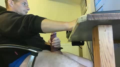 sebastianspalding450 online show from September 30, 2025, 10:09 am