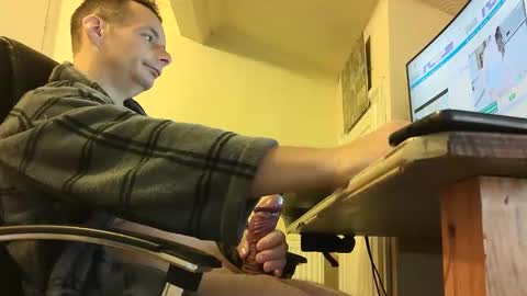 sebastianspalding450 online show from October 13, 2025, 8:58 am