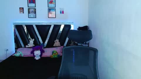 Sebas online show from May 5, 2026, 9:56 pm