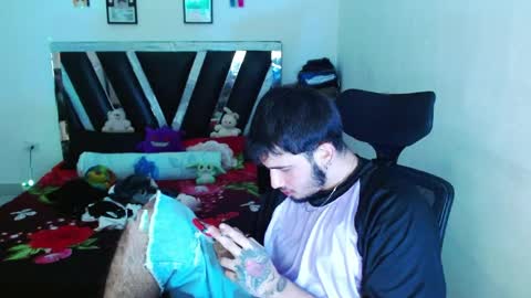 Sebas online show from May 11, 2026, 9:12 pm