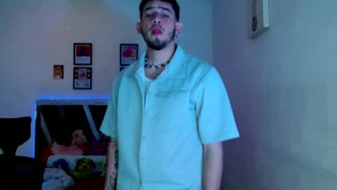 Sebas online show from May 23, 2026, 2:06 am