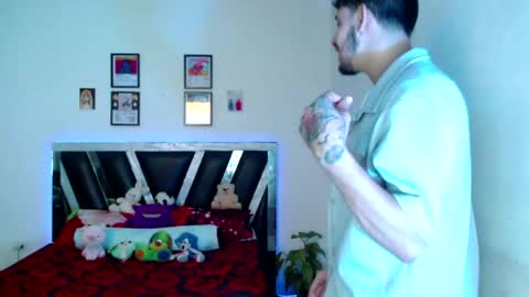 Sebas online show from May 28, 2026, 2:09 am
