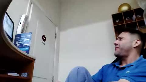 Sebastian Torres Lpez online show from February 27, 2026, 1:38 am