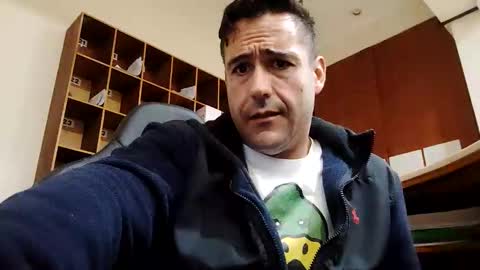 Sebastian Torres Lpez online show from March 18, 2026, 1:31 am