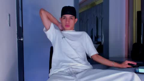 Sebastian online show from May 22, 2026, 8:47 pm