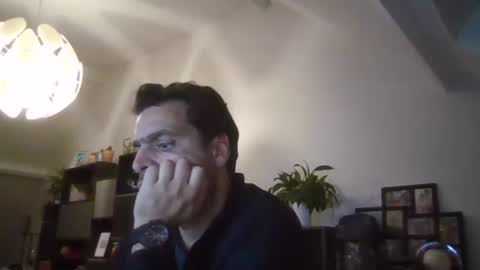 Snapshot of sebix9206 chatting on October 29, 2025, 8:32 pm sebix9206 online show from October 29, 2025, 8:32 pm