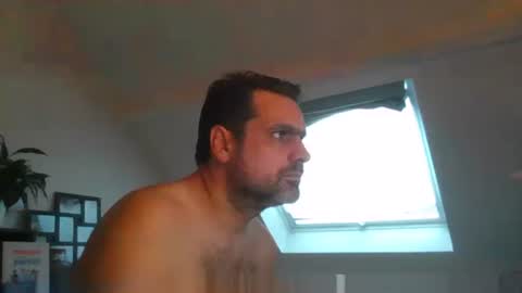 Snapshot of sebix9206 chatting on December 4, 2025, 8:01 am sebix9206 online show from December 4, 2025, 8:01 am