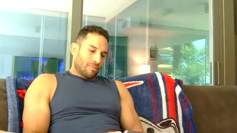Snapshot of sebroyce chatting on June 9, 2026, 6:08 pm Sebastian Royce online show from June 9, 2026, 6:08 pm