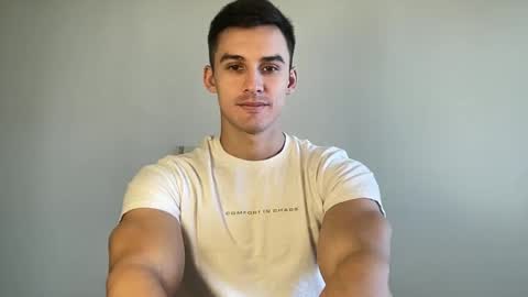 sebybeba online show from February 9, 2026, 12:20 pm