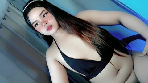 kwen online show from July 3, 2026, 4:02 pm