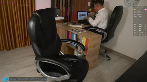 Snapshot of secretary_bj chatting on May 23, 2026, 2:06 am secretary_bj online show from May 23, 2026, 2:06 am