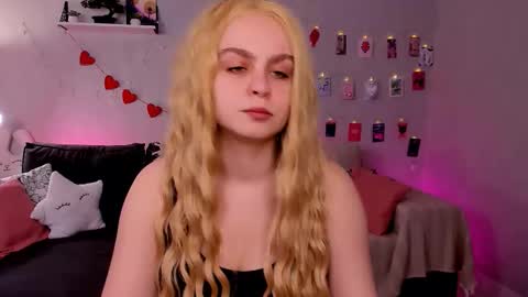 Vivien online show from March 6, 2026, 9:17 am