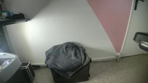 Snapshot of secretcouple67 chatting on December 18, 2025, 9:21 pm secretcouple67 online show from December 18, 2025, 9:21 pm