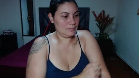 Snapshot of secretdeluxe chatting on July 5, 2026, 3:19 pm Secret Bella online show from July 5, 2026, 3:19 pm
