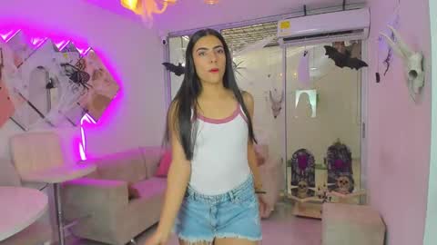 Snapshot of secrethause71605 chatting on September 26, 2025, 9:30 pm NIKOL online show from September 26, 2025, 9:30 pm