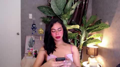 Snapshot of sectivedivadoll69x chatting on December 10, 2024, 10:06 am xam online show from December 10, 2024, 10:06 am